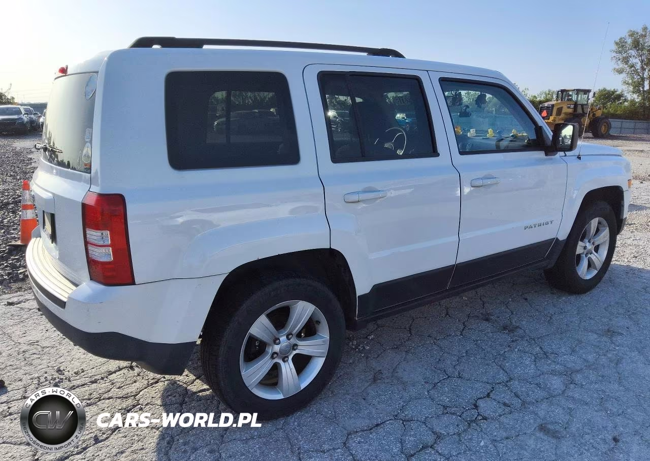 2014 Jeep Patriot Sport VIN:1C4NJRBB6ED756874 - 3