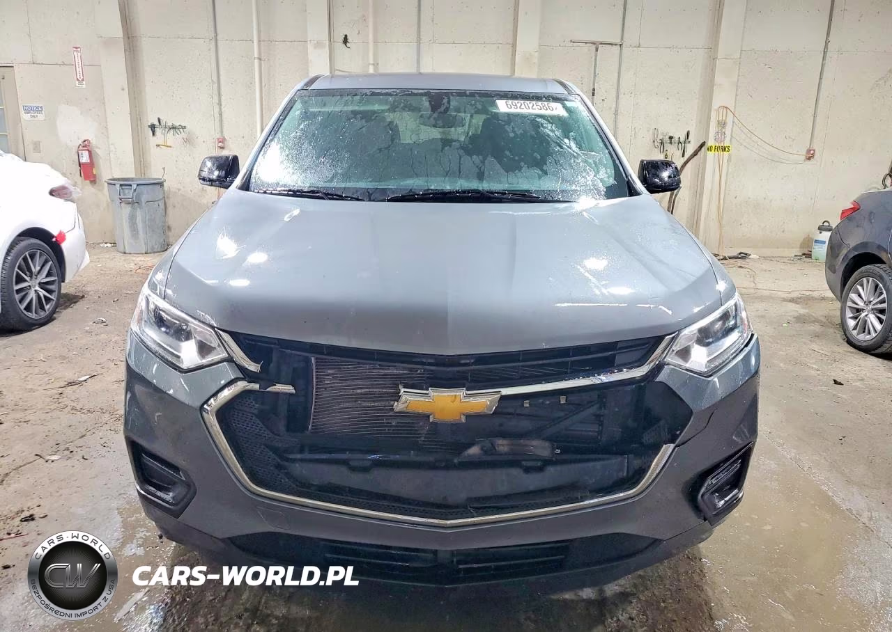 2019 Chevrolet Traverse Ls VIN:1GNERFKW5KJ134863 - 5