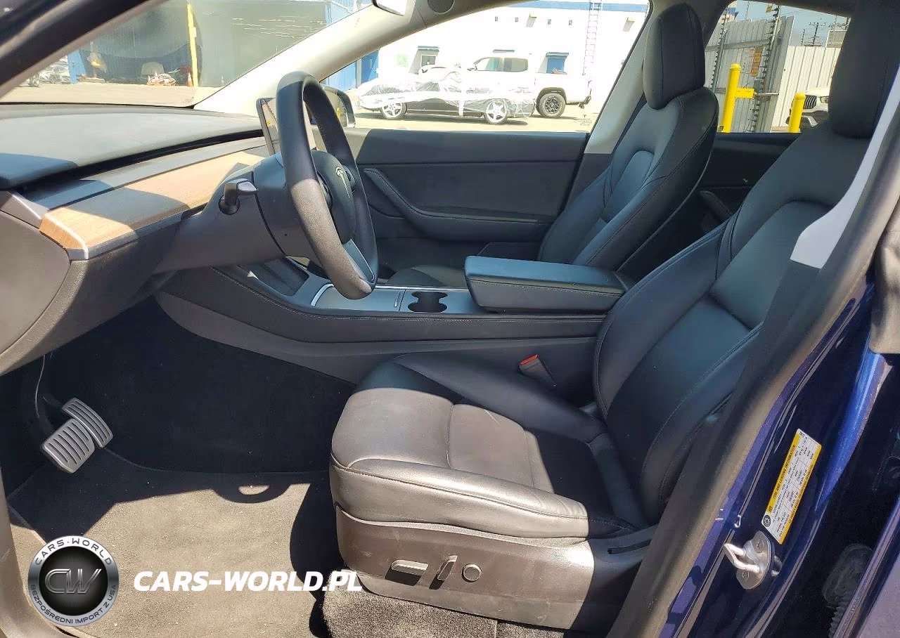 2022 Tesla Model Y Performance Dual Motor All-Wheel Drive VIN:7SAYGDEF2NF330172 - 7