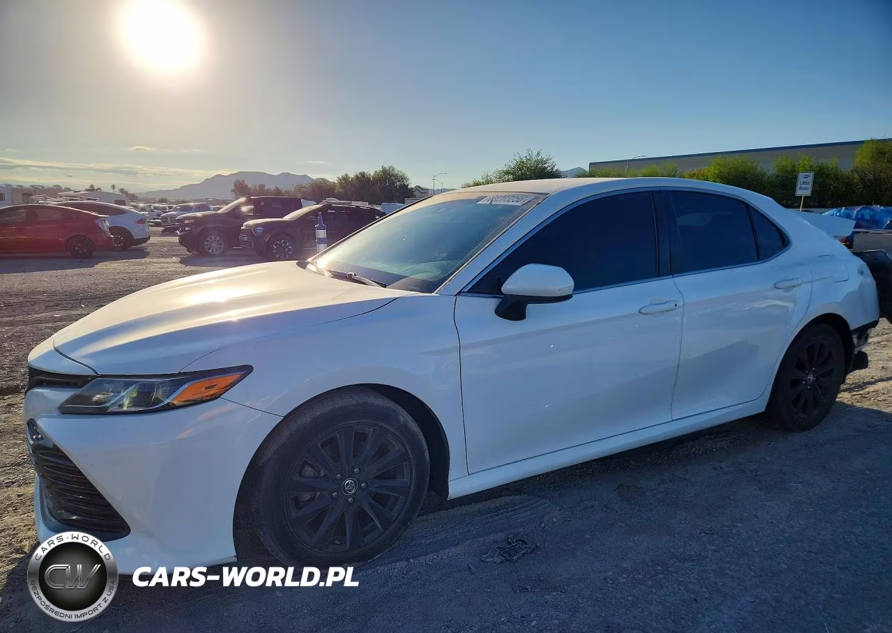 2018 Toyota Camry Le