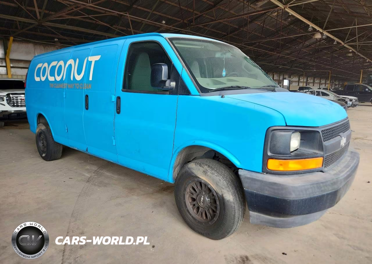 2017 Chevrolet Express G3500 VIN:1GCZGHFGXH1136017 - 4