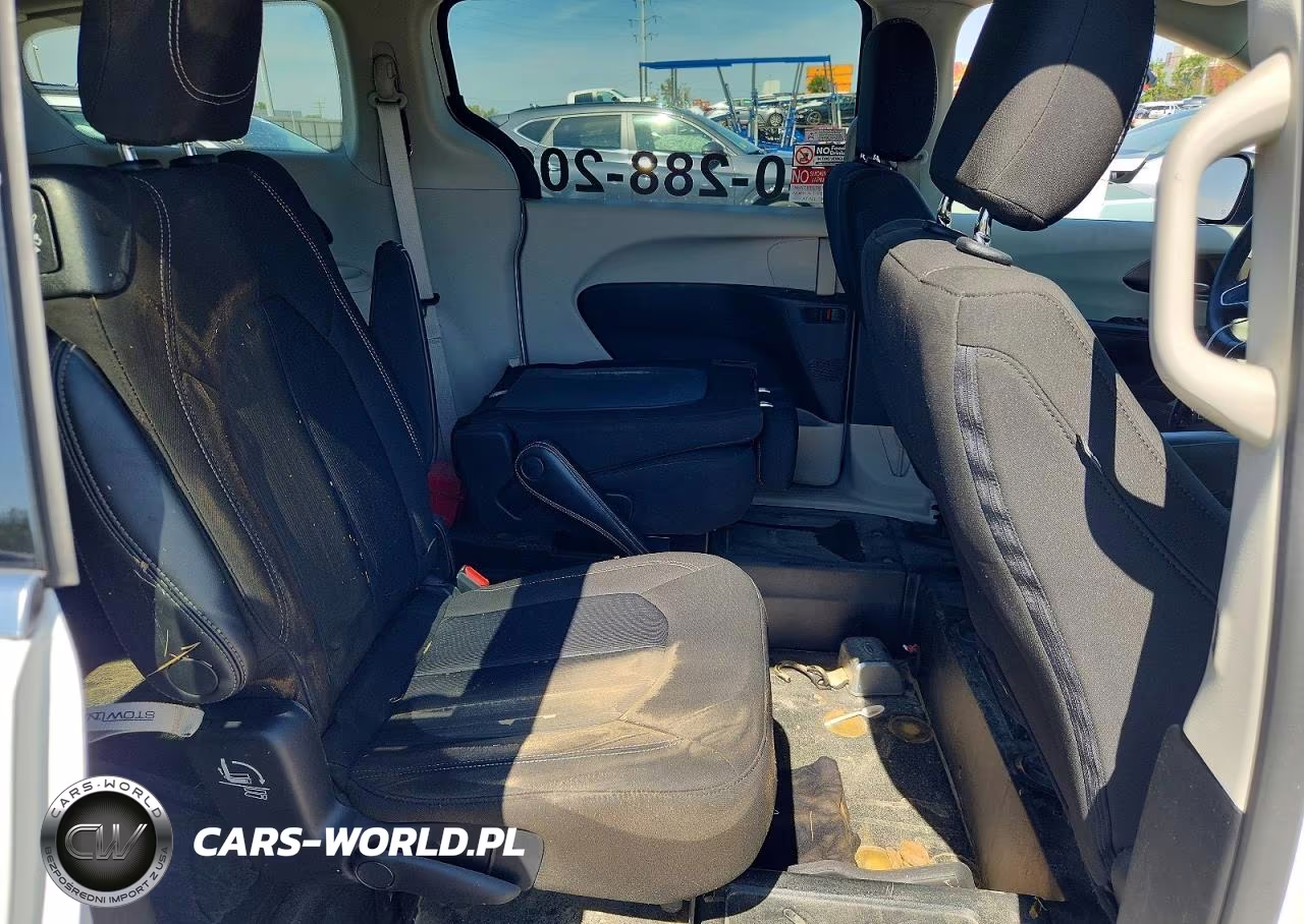 2023 Chrysler Voyager Lx VIN:2C4RC1CG4PR591737 - 11
