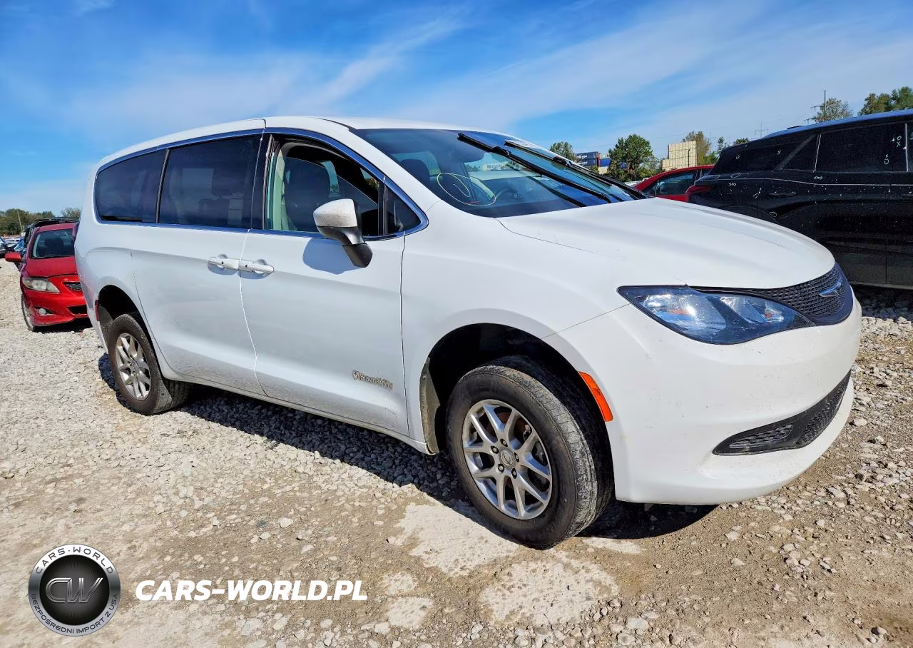 2023 Chrysler Voyager Lx VIN:2C4RC1CG4PR591737 - 4