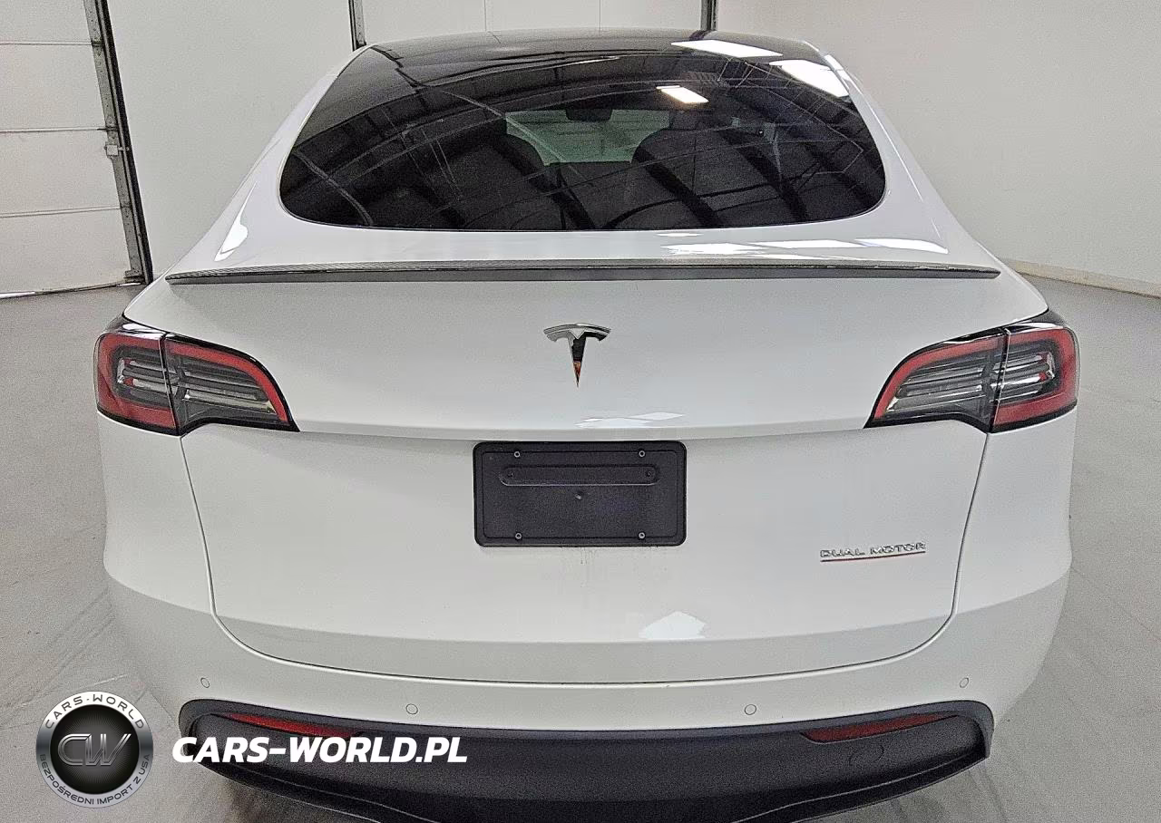 2022 Tesla Model Y VIN:7SAYGDEF6NF539141 - 6