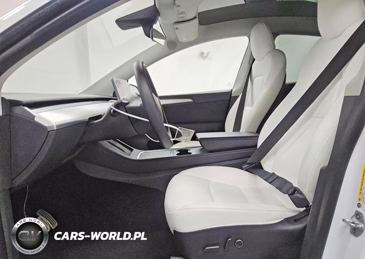 2022 Tesla Model Y VIN:7SAYGDEF6NF539141 - 7