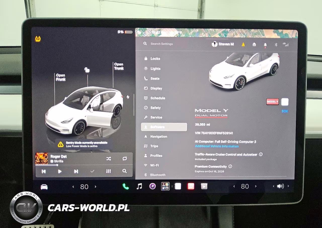 2022 Tesla Model Y VIN:7SAYGDEF6NF539141 - 9