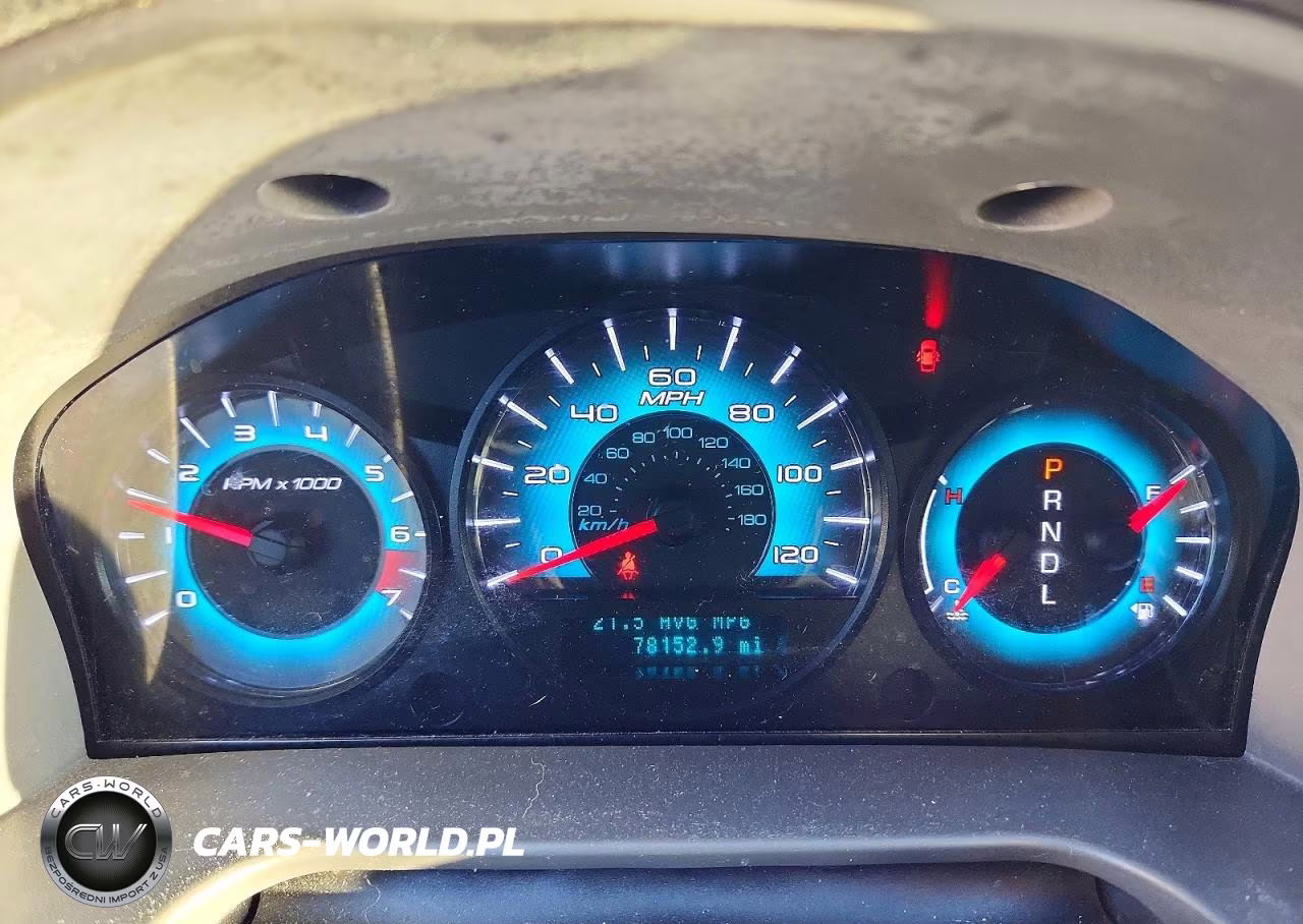 2012 Ford Fusion S VIN:3FAHP0GA6CR117993 - 9