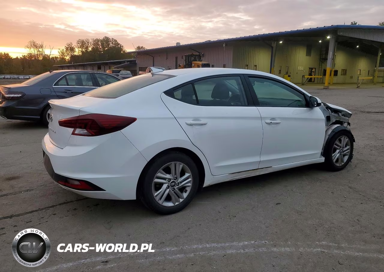 2020 Hyundai Elantra Value Edition VIN:5NPD84LF4LH619225 - 3