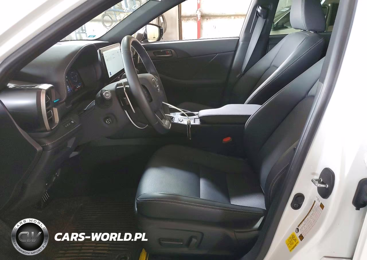 2026 Lexus Is 350 F Sport Design VIN:JTHBZ1B24T5102846 - 7
