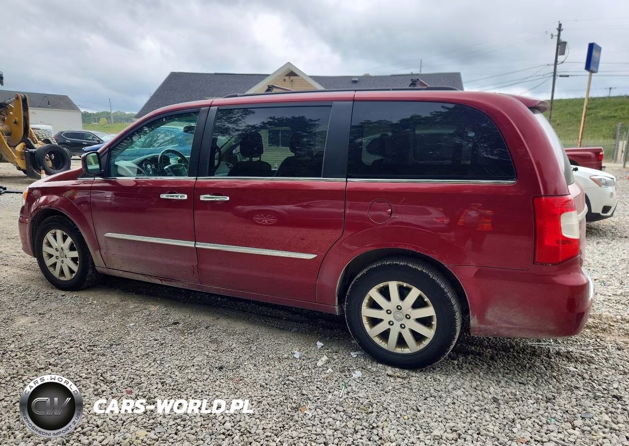 2016 Chrysler Town & Country Touring VIN:2C4RC1BG8GR137993 - 2