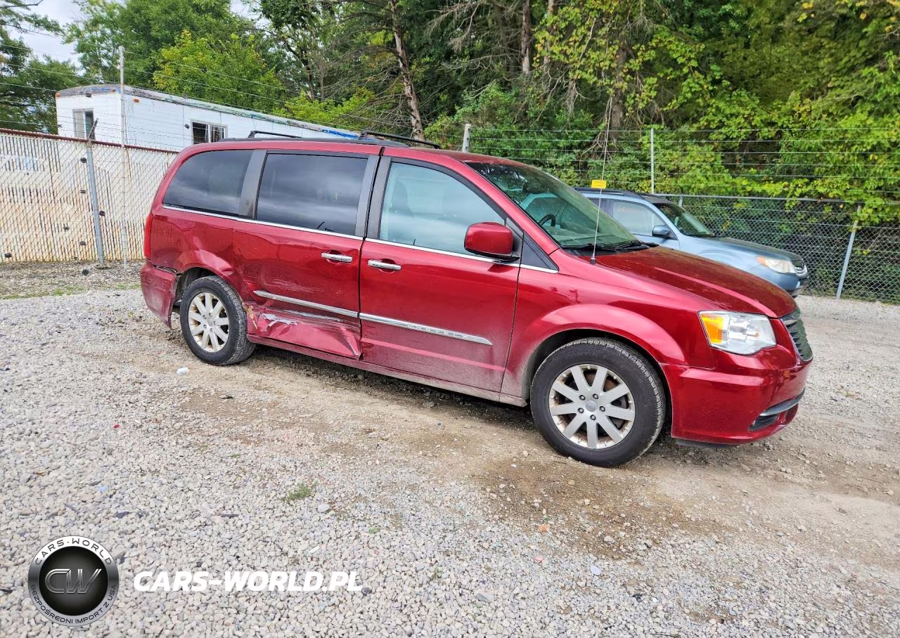 2016 Chrysler Town & Country Touring VIN:2C4RC1BG8GR137993 - 4