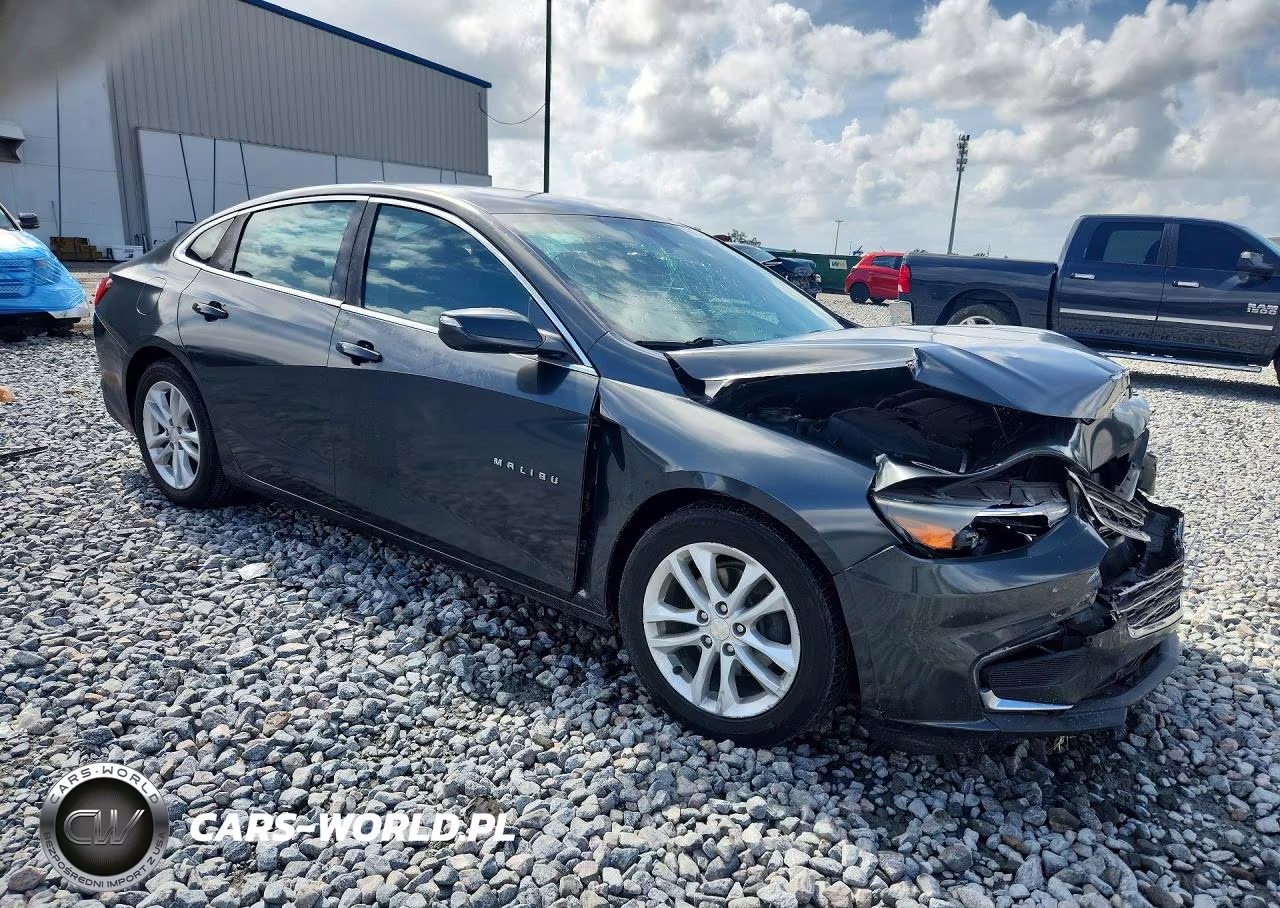 2016 Chevrolet Malibu Lt VIN:1G1ZE5ST0GF171800 - 4