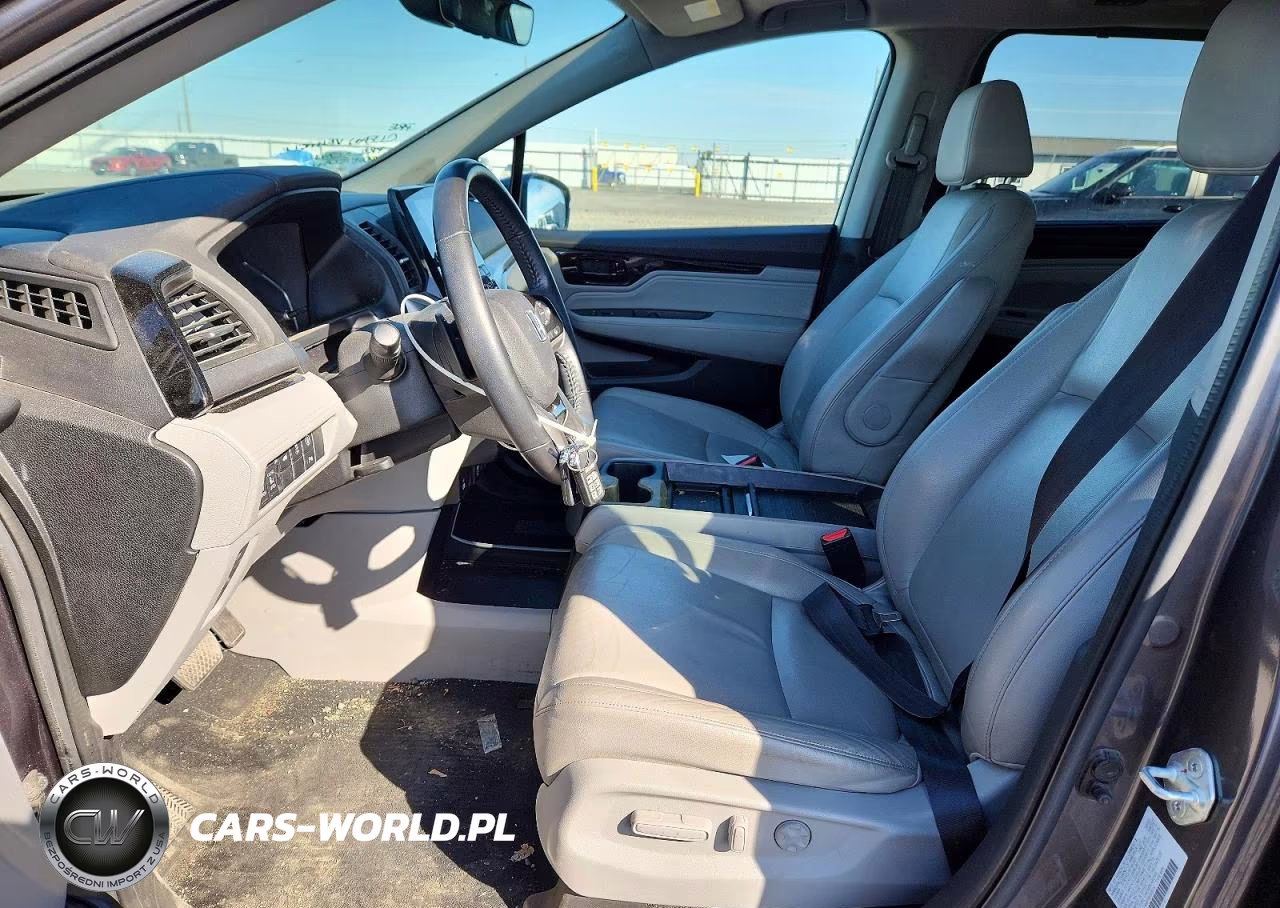 2023 Honda Odyssey Touring VIN:5FNRL6H86PB030014 - 7