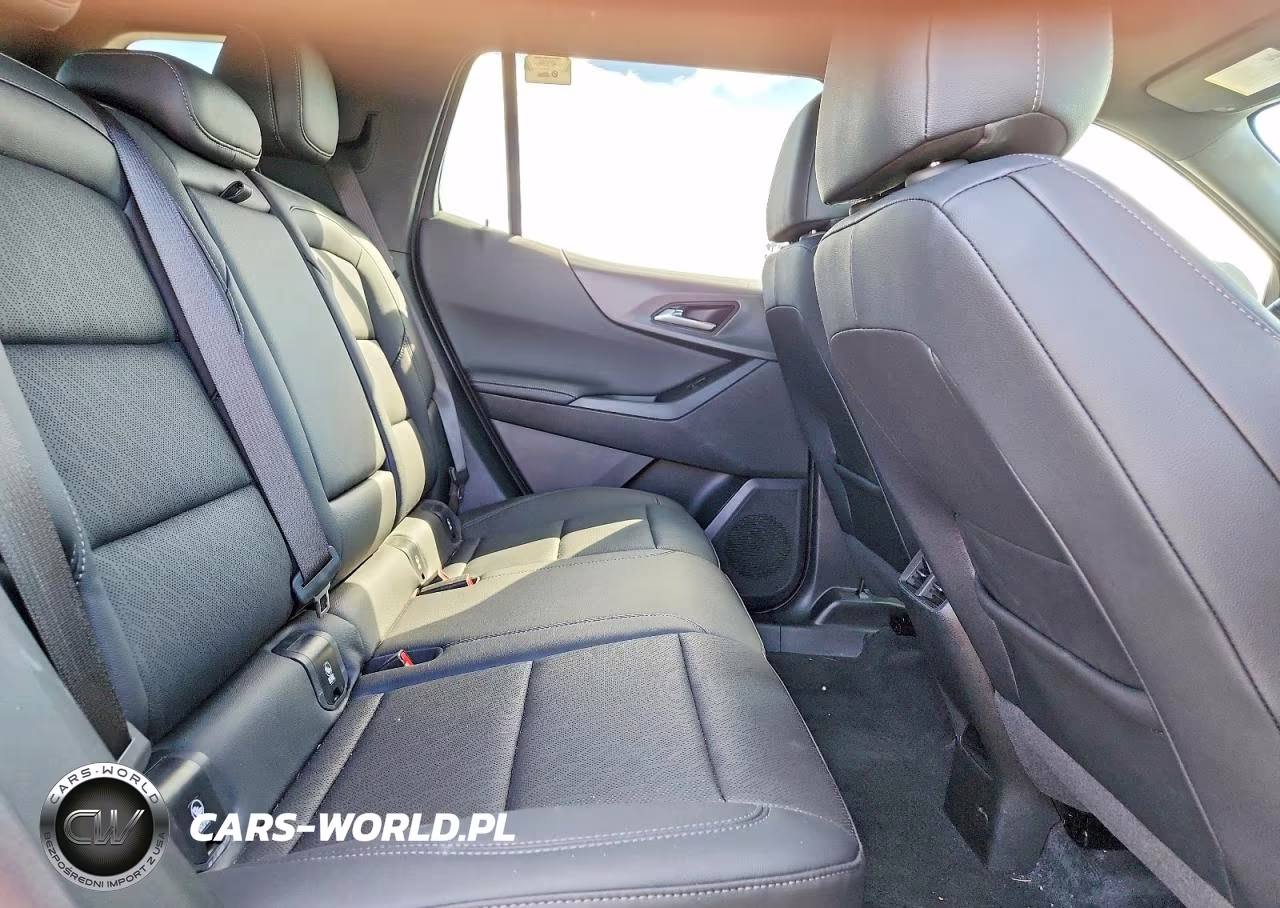 2025 Chevrolet Equinox Lt VIN:3GNAXPEG5SL125068 - 11