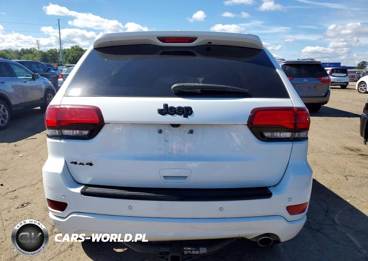 2018 Jeep Grand Cherokee Laredo VIN:1C4RJFAG2JC104928 - 6
