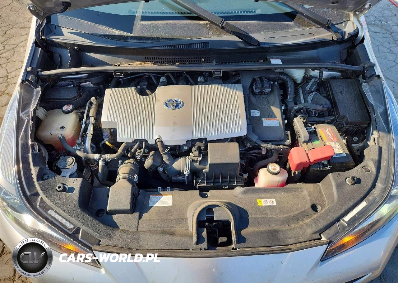 2020 Toyota Prius Xle VIN:JTDKARFU5L3121713 - 11