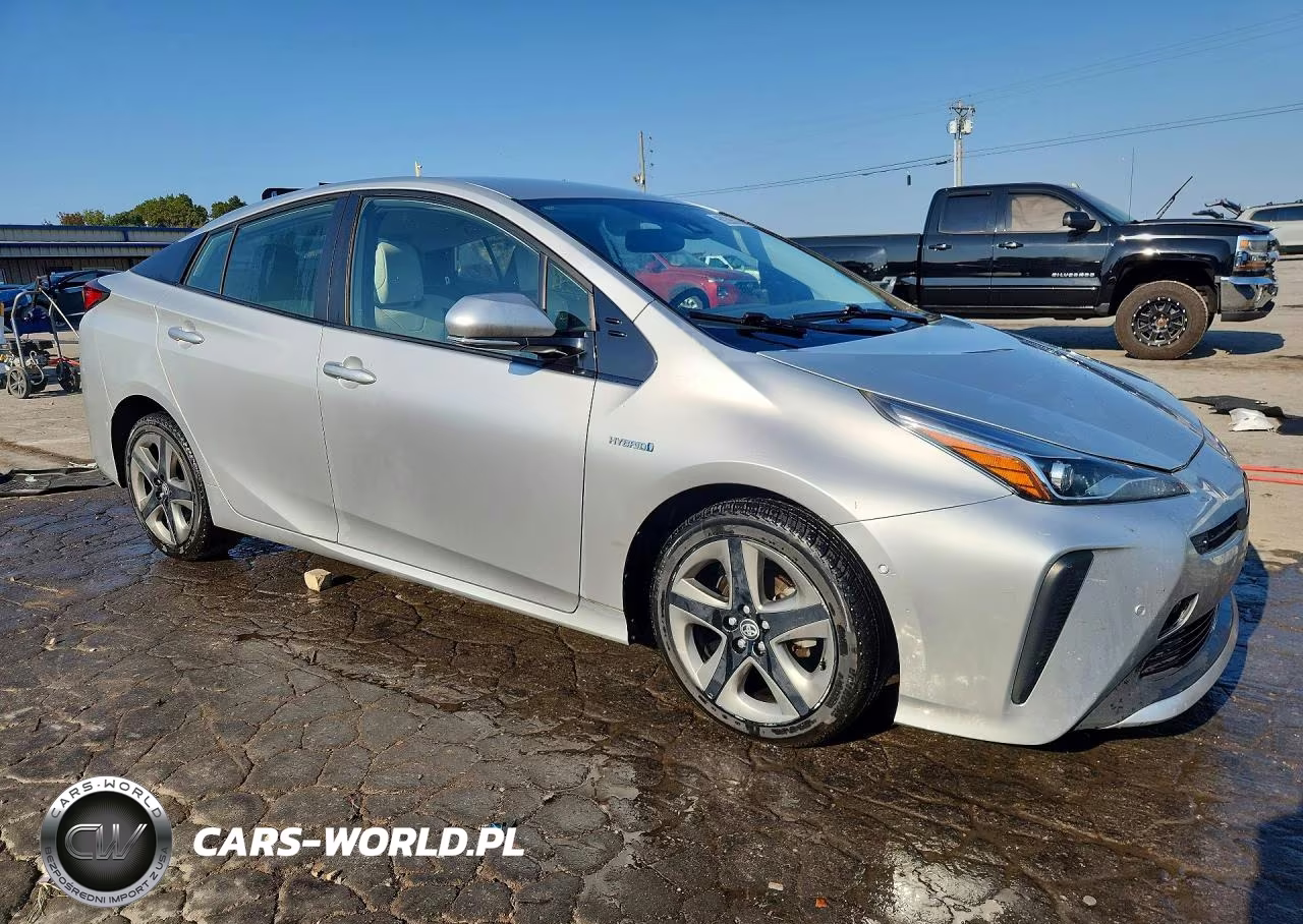 2020 Toyota Prius Xle VIN:JTDKARFU5L3121713 - 4