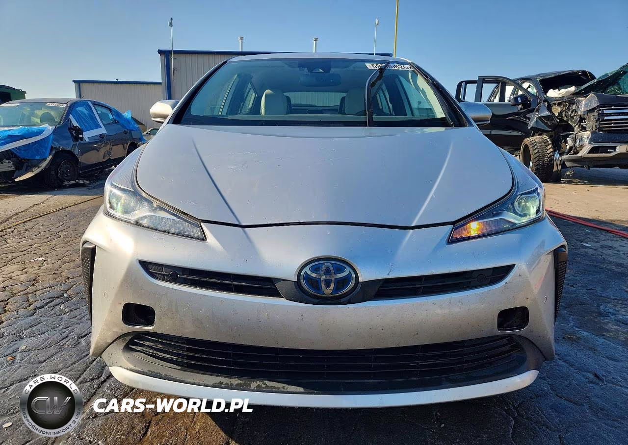 2020 Toyota Prius Xle VIN:JTDKARFU5L3121713 - 5