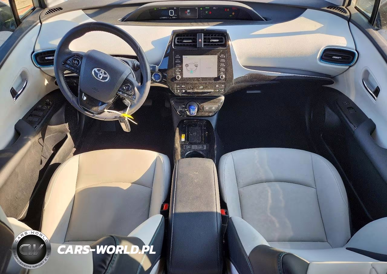 2020 Toyota Prius Xle VIN:JTDKARFU5L3121713 - 8