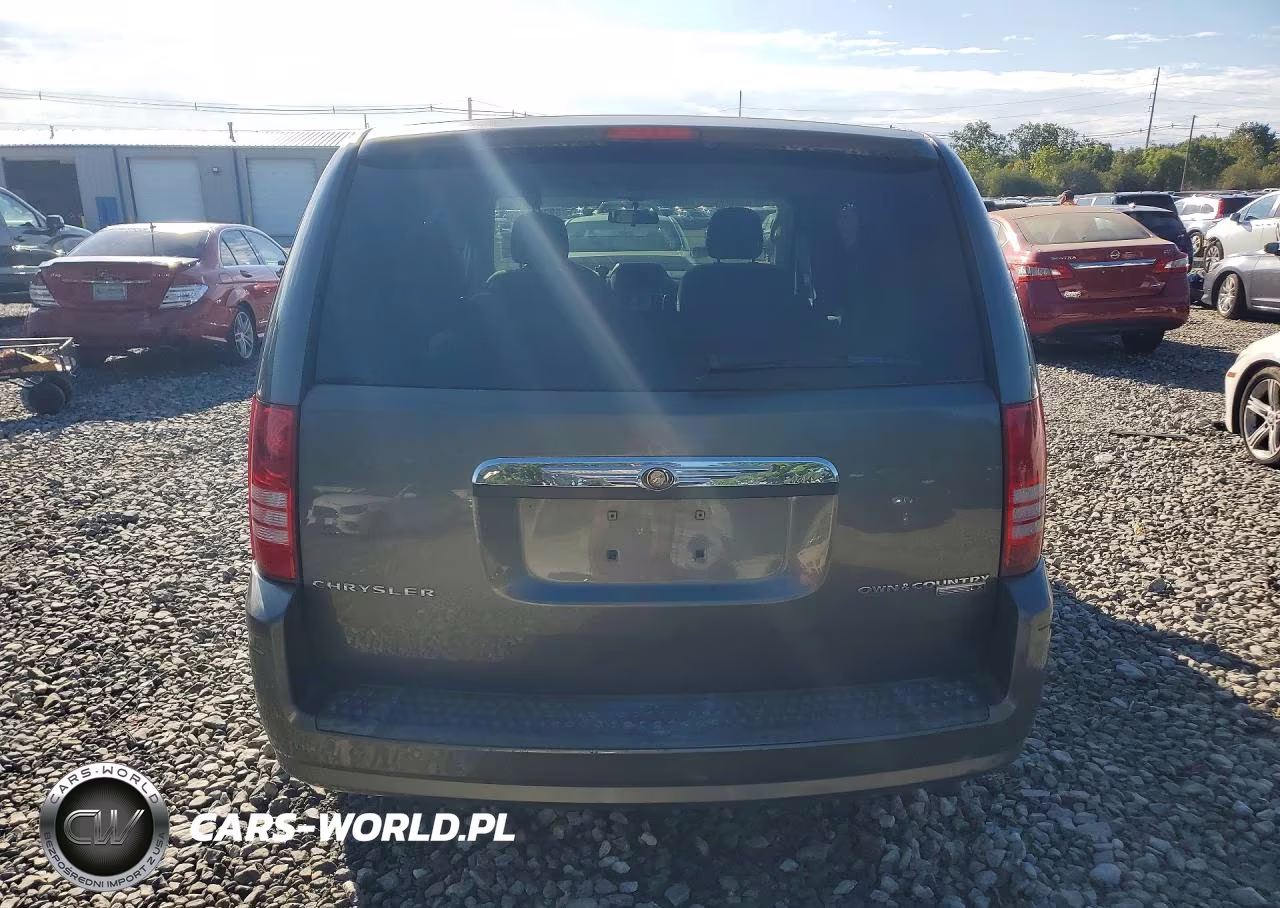 2010 Chrysler Town & Country Lx VIN:2A4RR2D13AR351756 - 6
