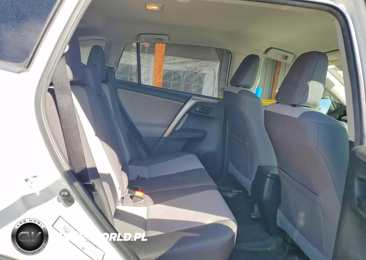 2015 Toyota Rav4 Le VIN:2T3BFREV7FW266510 - 10
