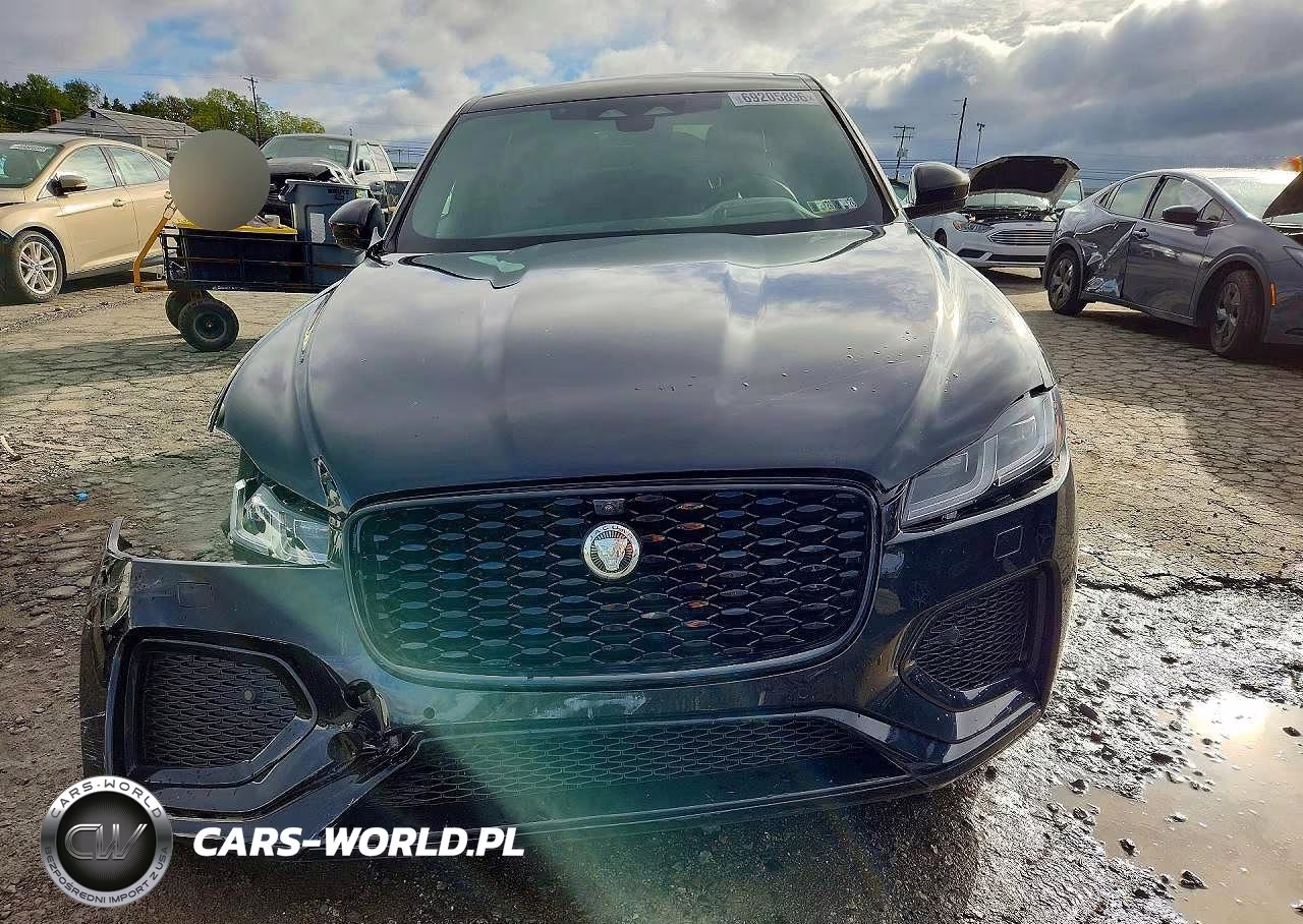 2026 Jaguar F-Pace R-Dynamic S VIN:SADCT2EX5TA757579 - 5