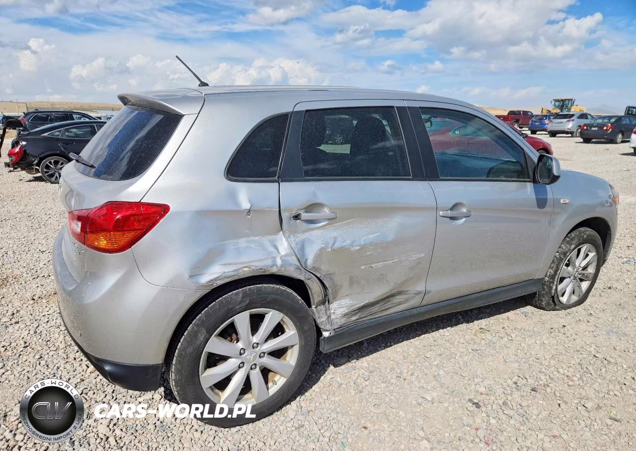 2014 Mitsubishi Outlander Sport Es VIN:4A4AR3AUXEE030445 - 3