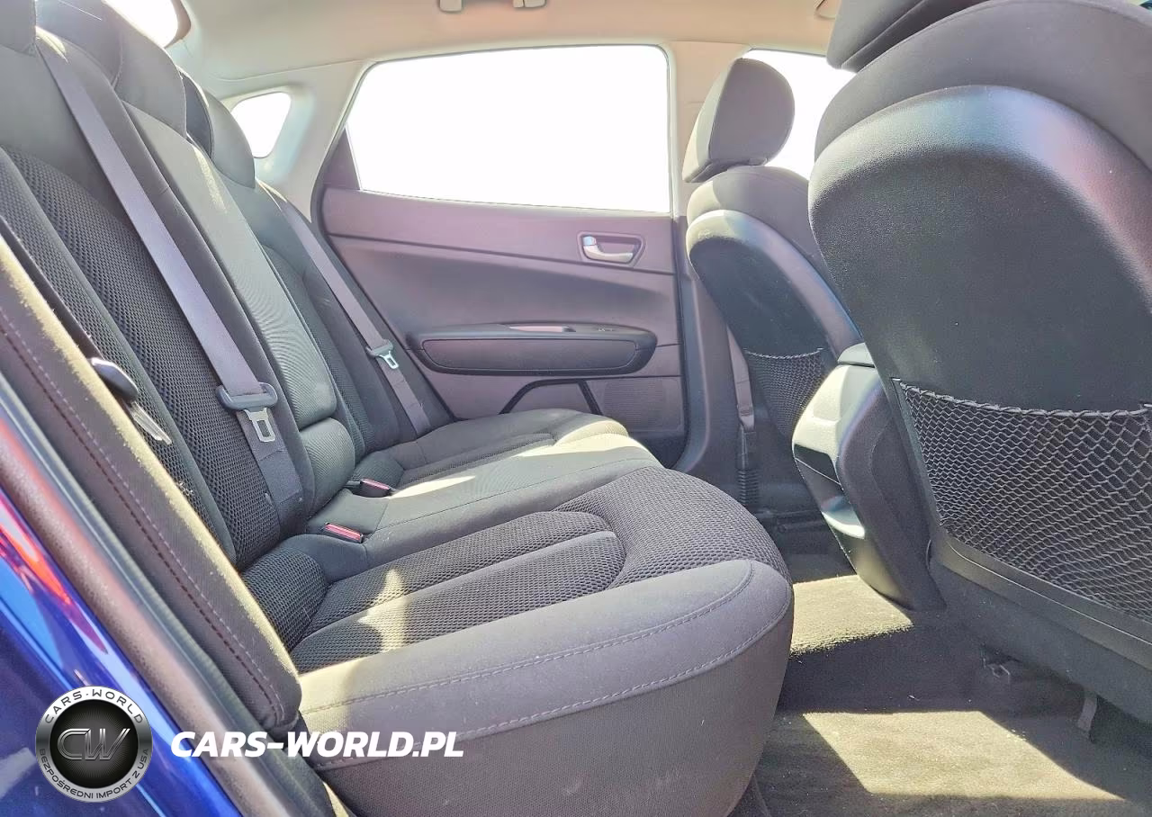 2020 Kia Optima Lx VIN:5XXGT4L32LG410790 - 10