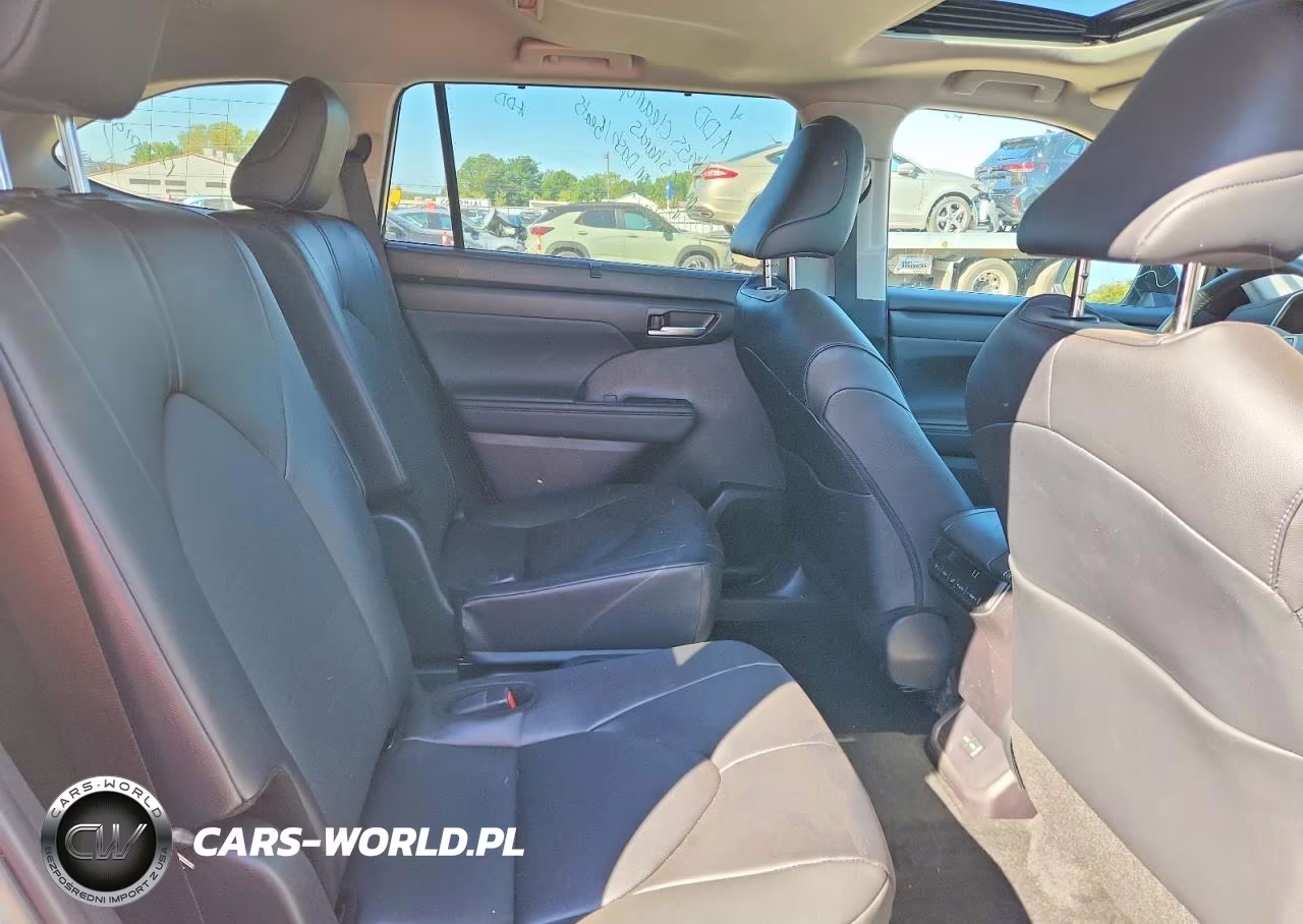 2025 Toyota Highlander Xle VIN:5TDKDRBH4SS586870 - 11