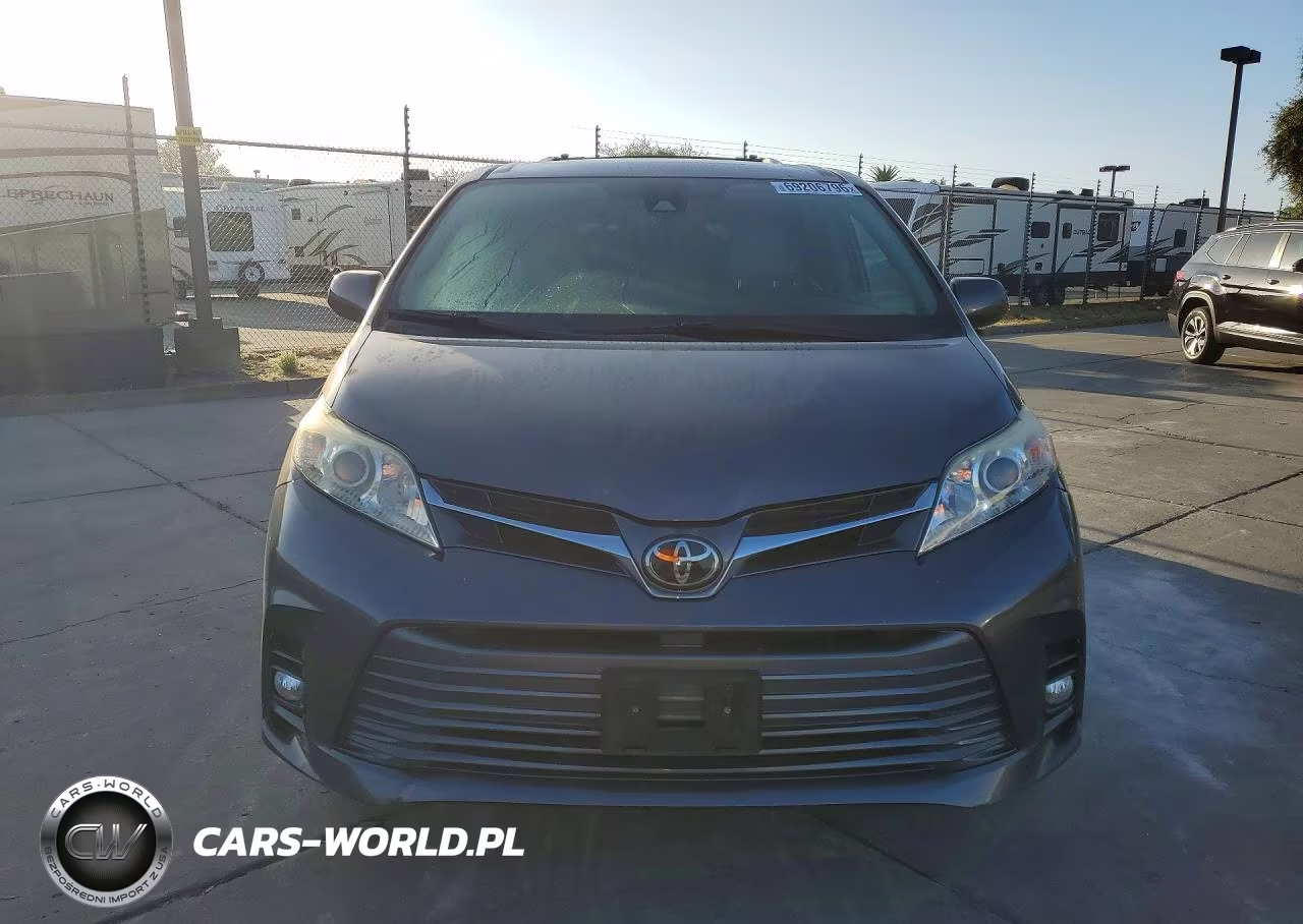 2018 Toyota Sienna Xle Premium 8-Passenger VIN:5TDYZ3DC2JS911945 - 5
