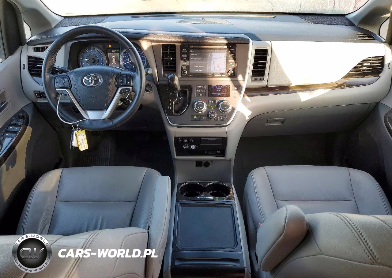 2018 Toyota Sienna Xle Premium 8-Passenger VIN:5TDYZ3DC2JS911945 - 8