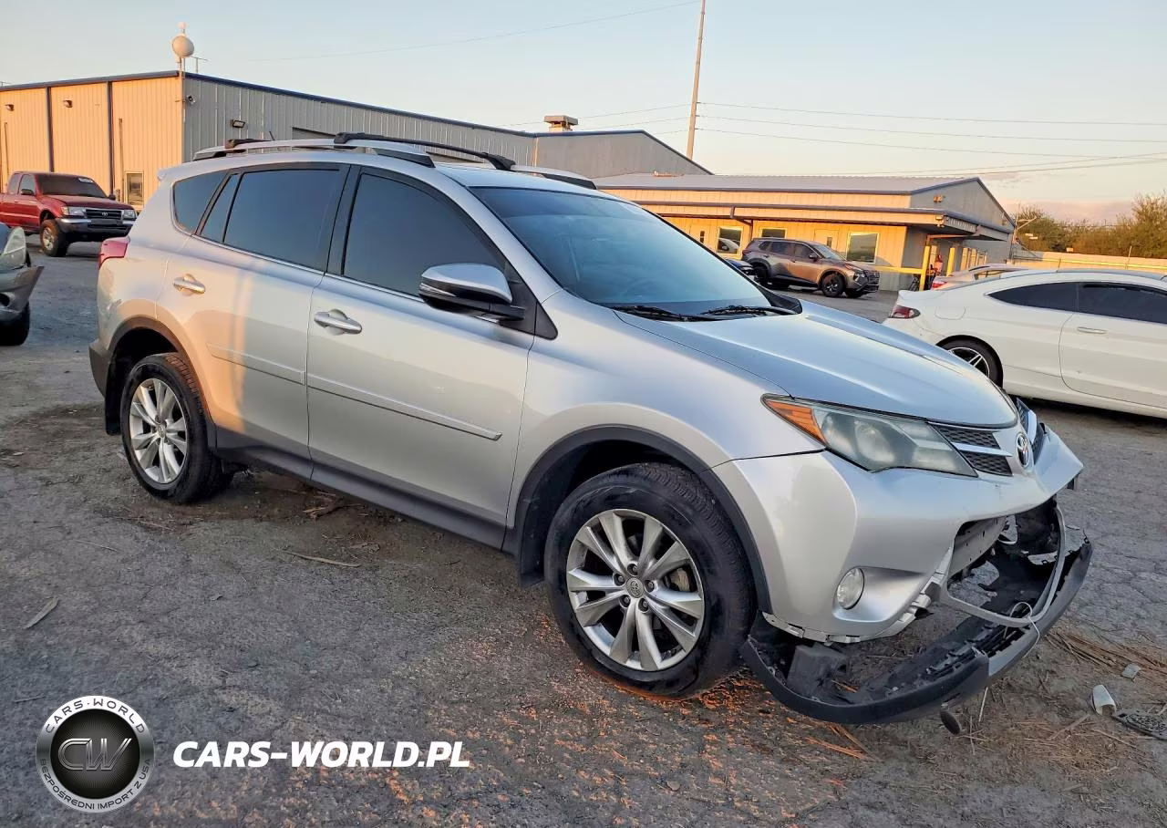 2015 Toyota Rav4 Limited VIN:JTMYFREV5FJ055606 - 4