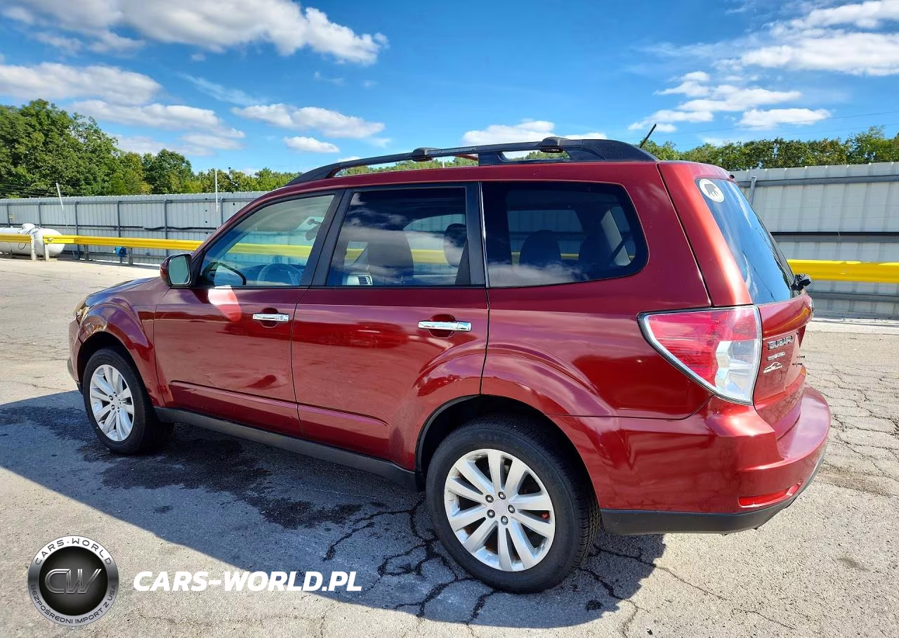 2012 Subaru Forester 2.5X Premium VIN:JF2SHADC3CH414649 - 2