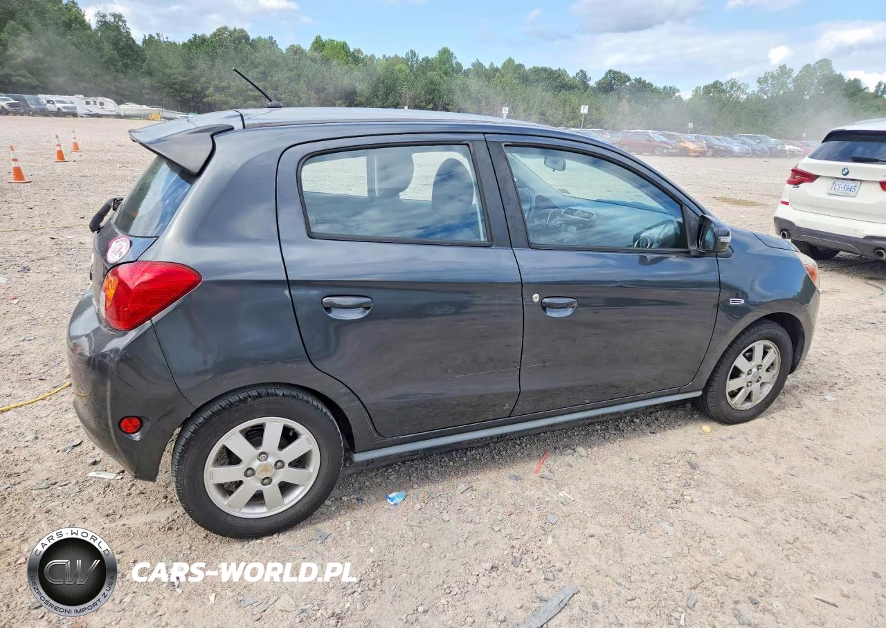 2015 Mitsubishi Mirage Es VIN:ML32A4HJ9FH001316 - 3