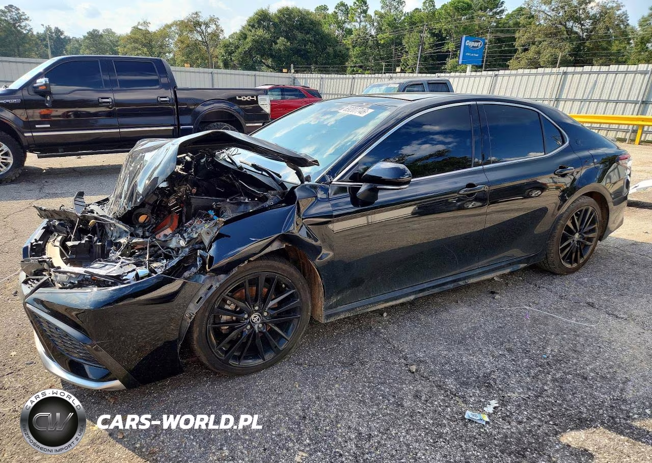 2023 Toyota Camry Xse