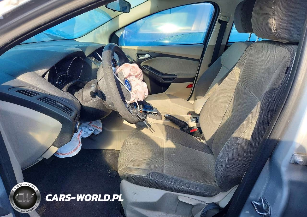 2014 Ford Focus Se VIN:1FADP3K22EL437376 - 7