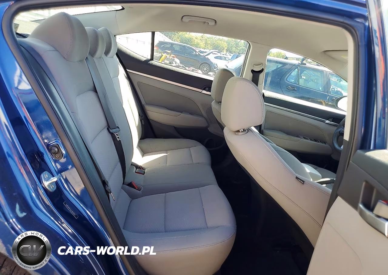 2020 Hyundai Elantra Sel VIN:5NPD84LF6LH537061 - 10