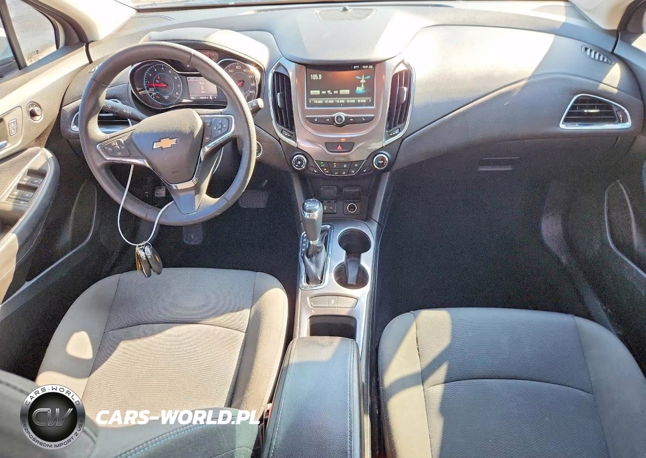 2017 Chevrolet Cruze Lt VIN:3G1BE6SM5HS611104 - 8