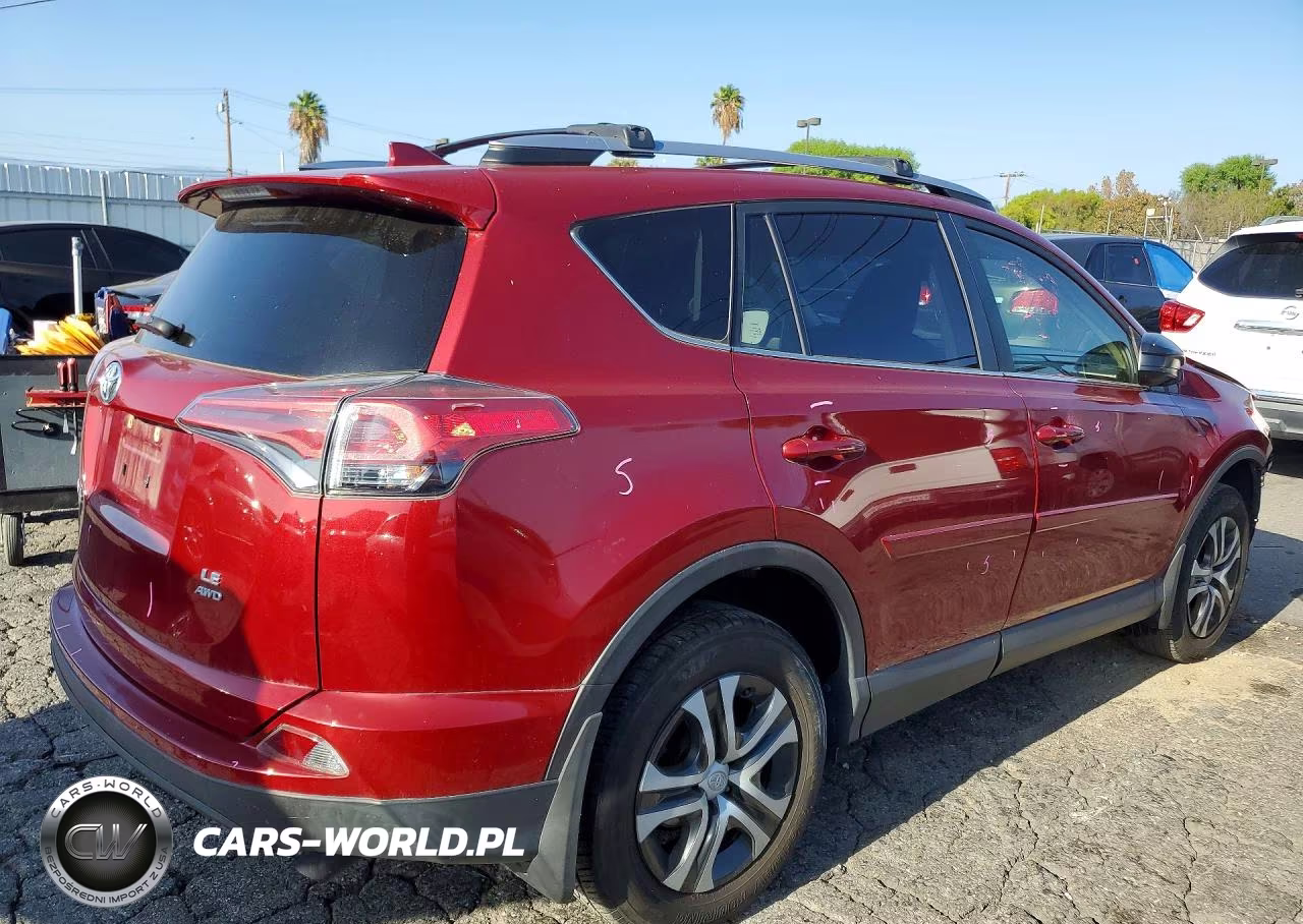 2018 Toyota Rav4 Le VIN:JTMBFREV7JD253309 - 3