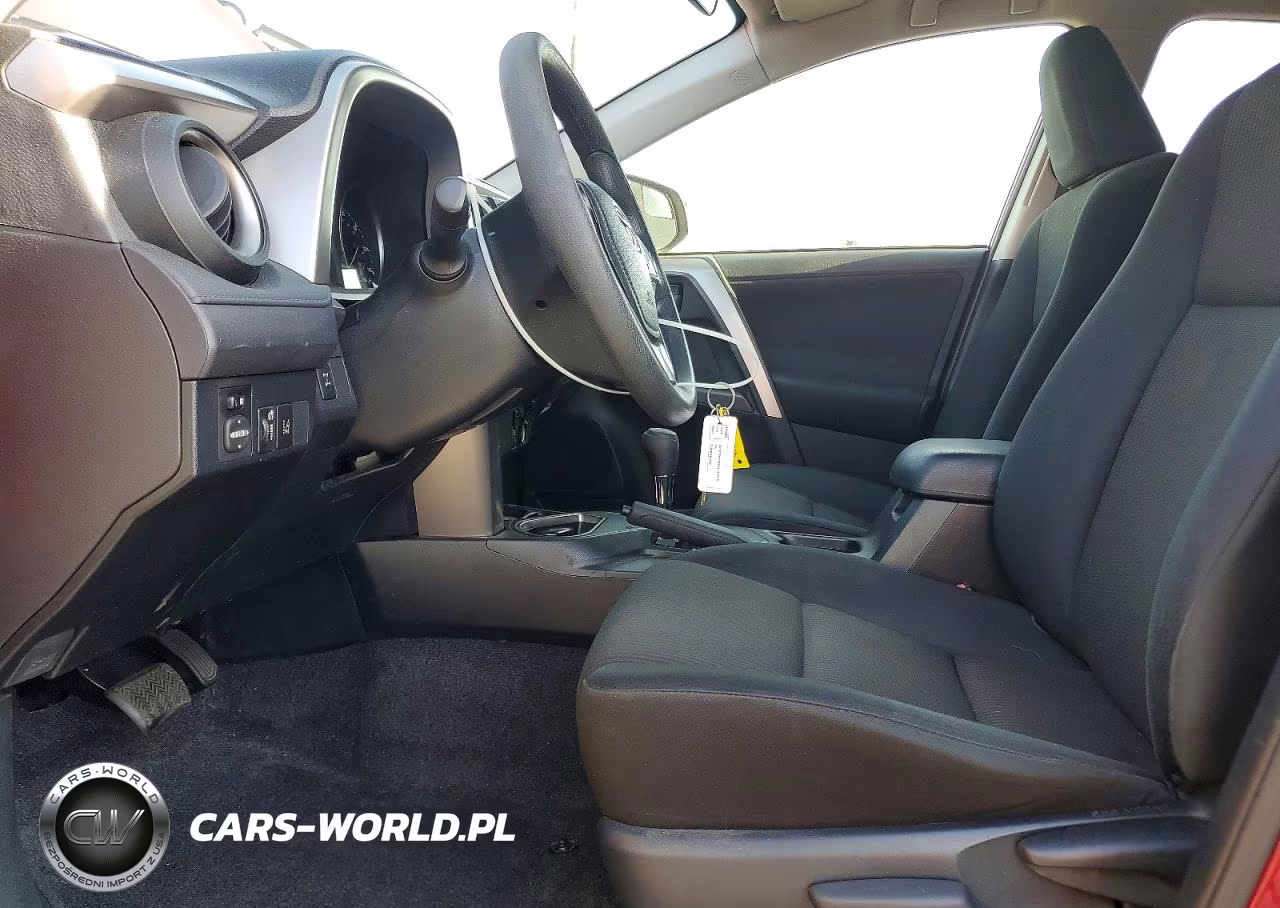 2018 Toyota Rav4 Le VIN:JTMBFREV7JD253309 - 7