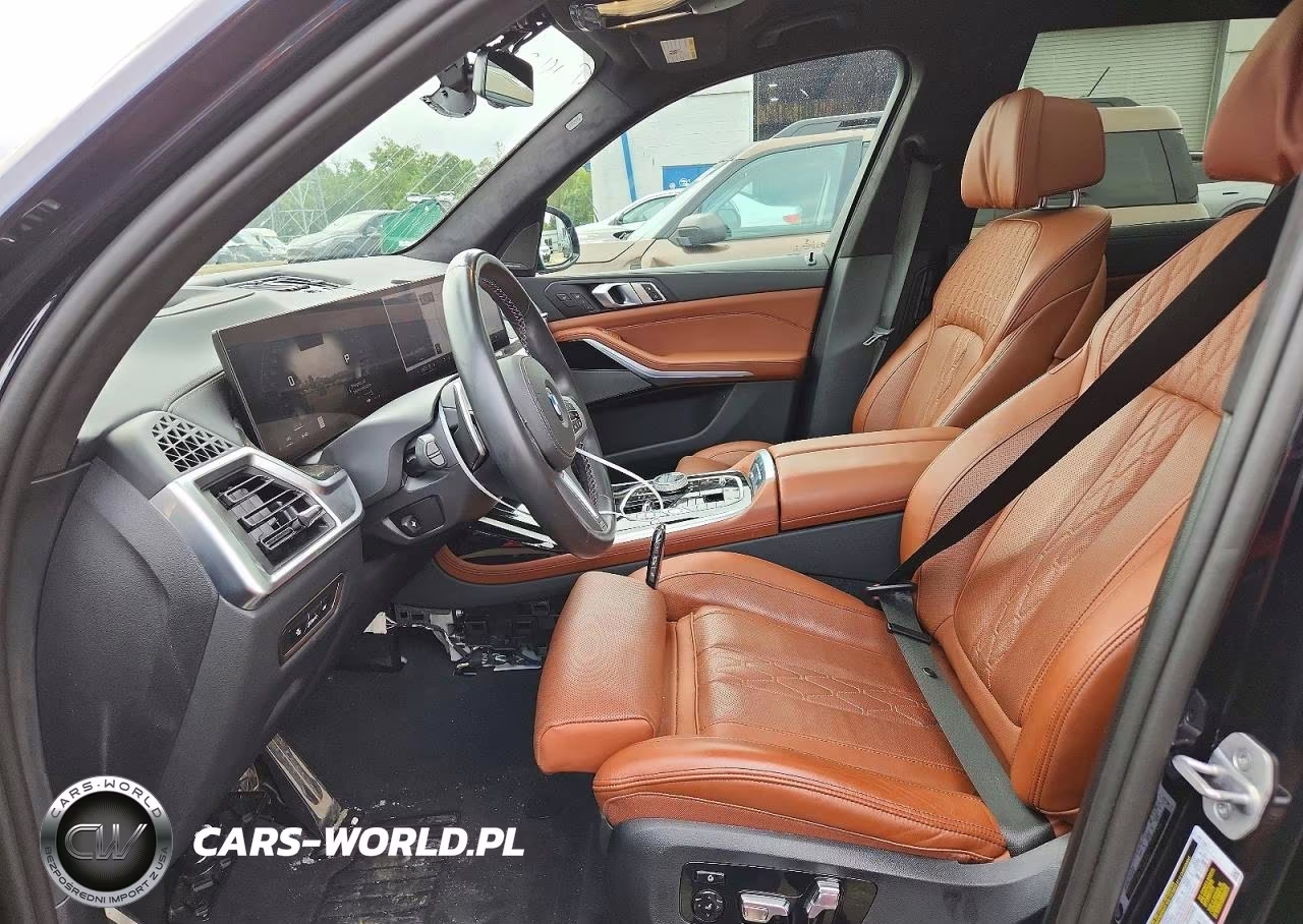 2025 BMW X7 M60I VIN:5UX33EM09S9W95622 - 7