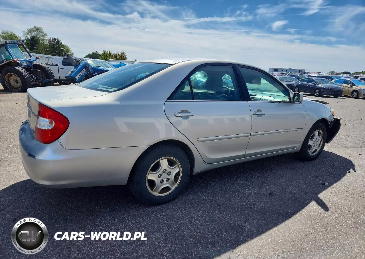 2003 Toyota Camry Le V6 VIN:4T1BF32K53U050098 - 3