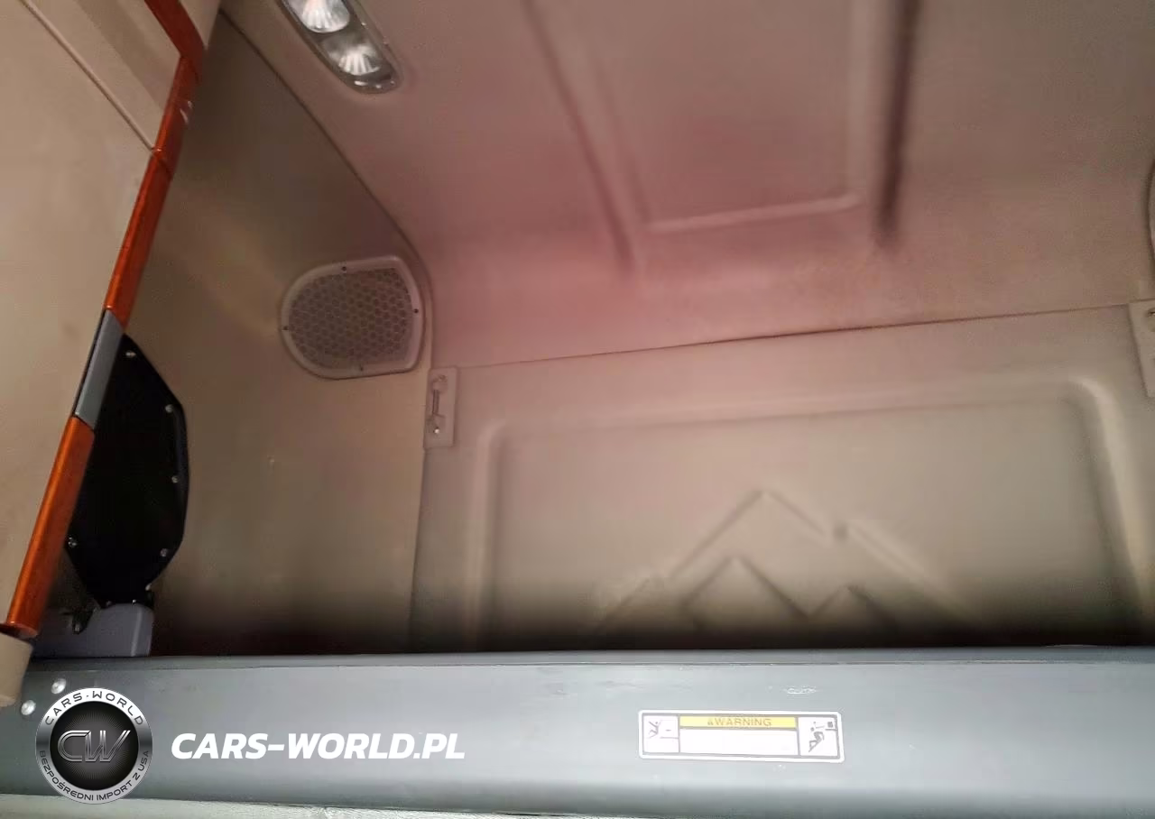 2017 Freightliner Cascadia 125 Semi Truck VIN:3AKJGLDR2HSHD8012 - 14