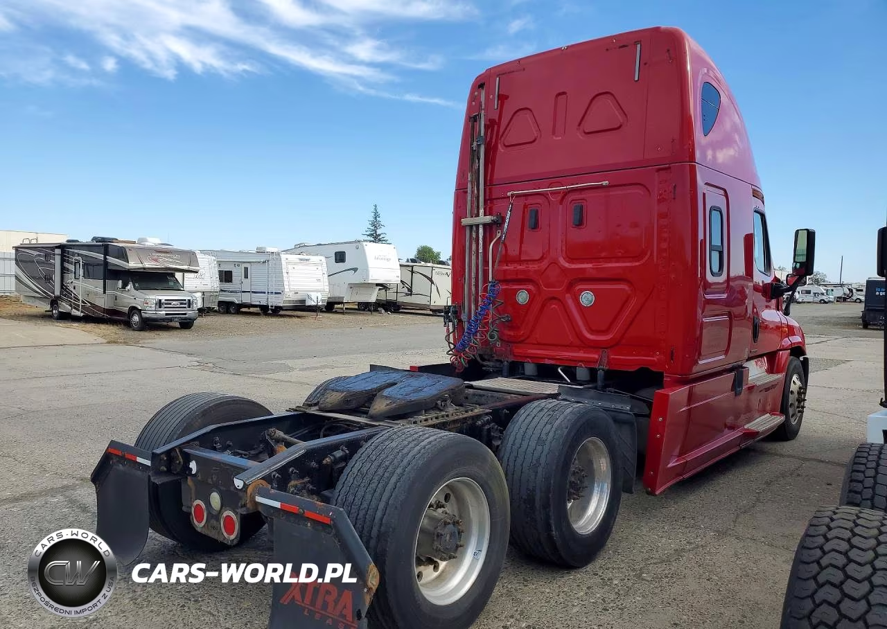 2017 Freightliner Cascadia 125 Semi Truck VIN:3AKJGLDR2HSHD8012 - 3