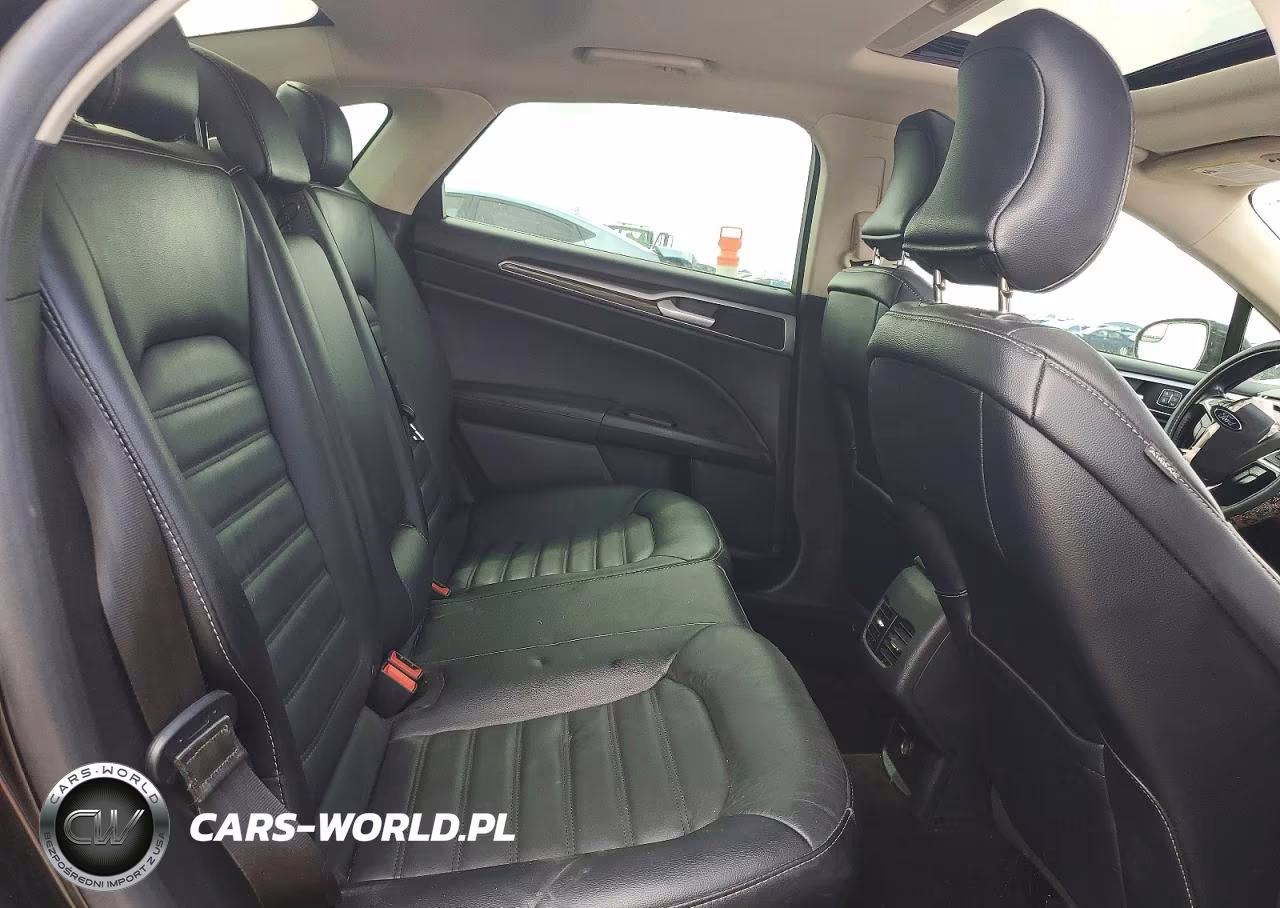 2017 Ford Fusion Se VIN:3FA6P0HD3HR405283 - 10