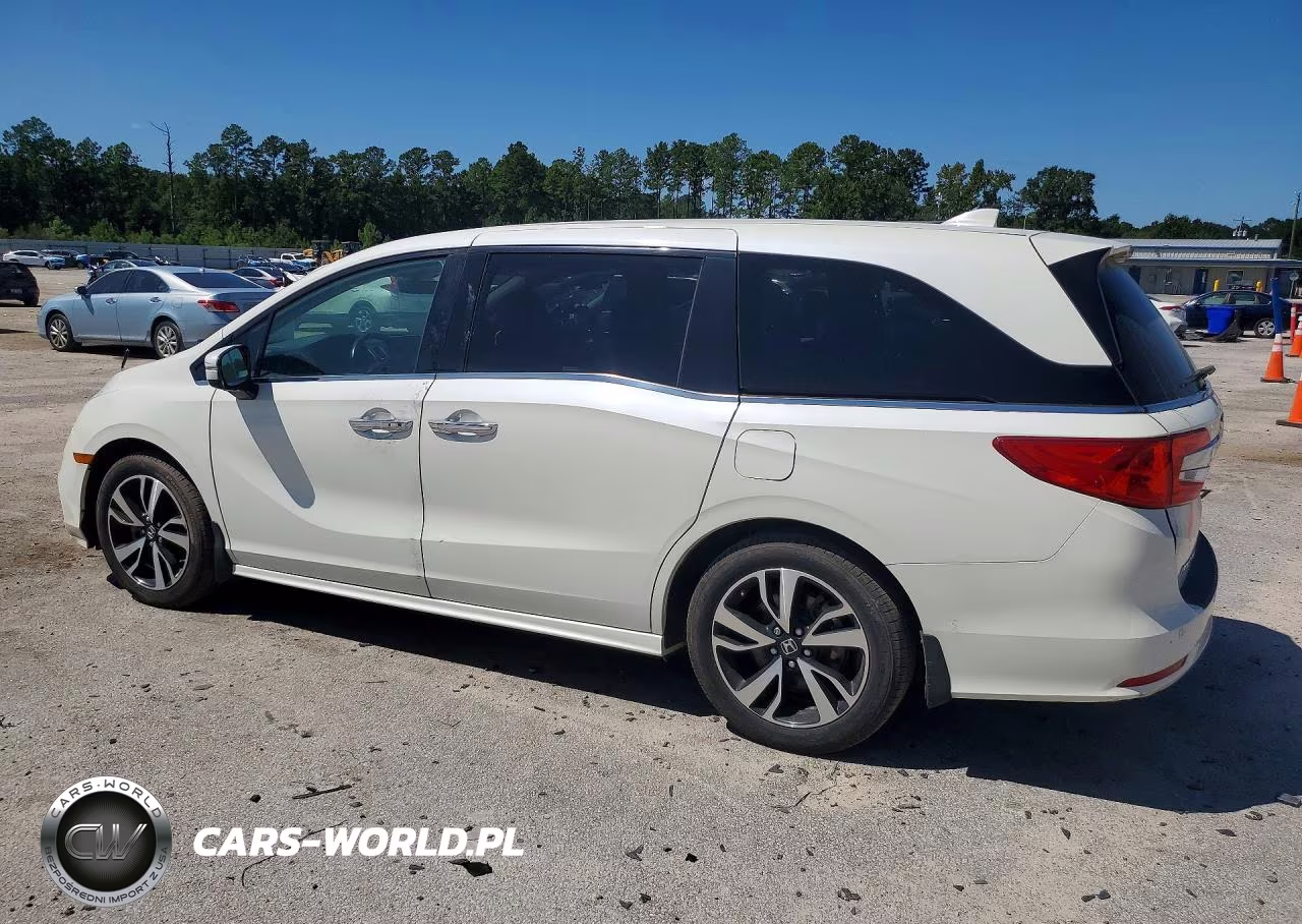 2018 Honda Odyssey Elite VIN:5FNRL6H95JB034734 - 2
