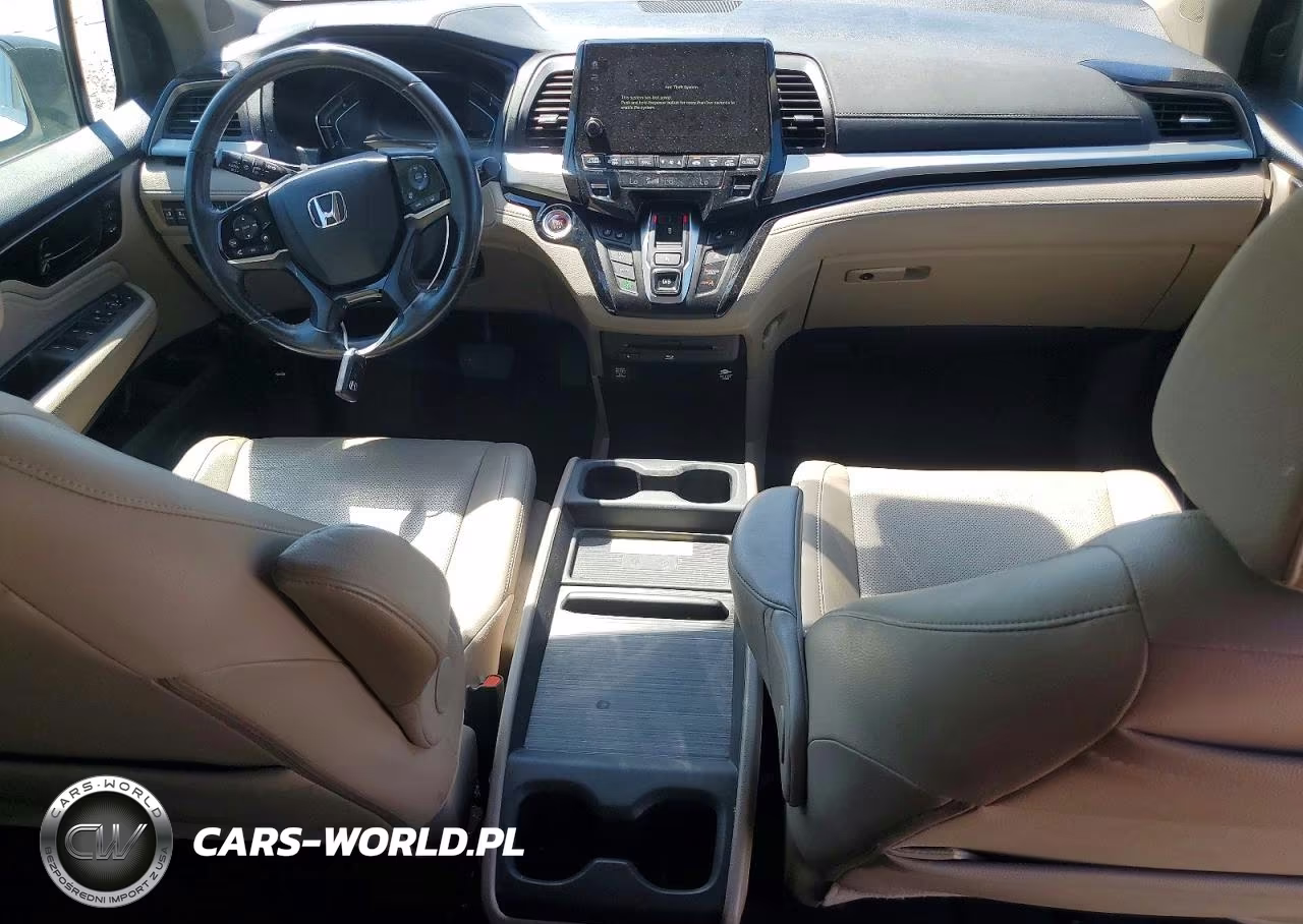 2018 Honda Odyssey Elite VIN:5FNRL6H95JB034734 - 8