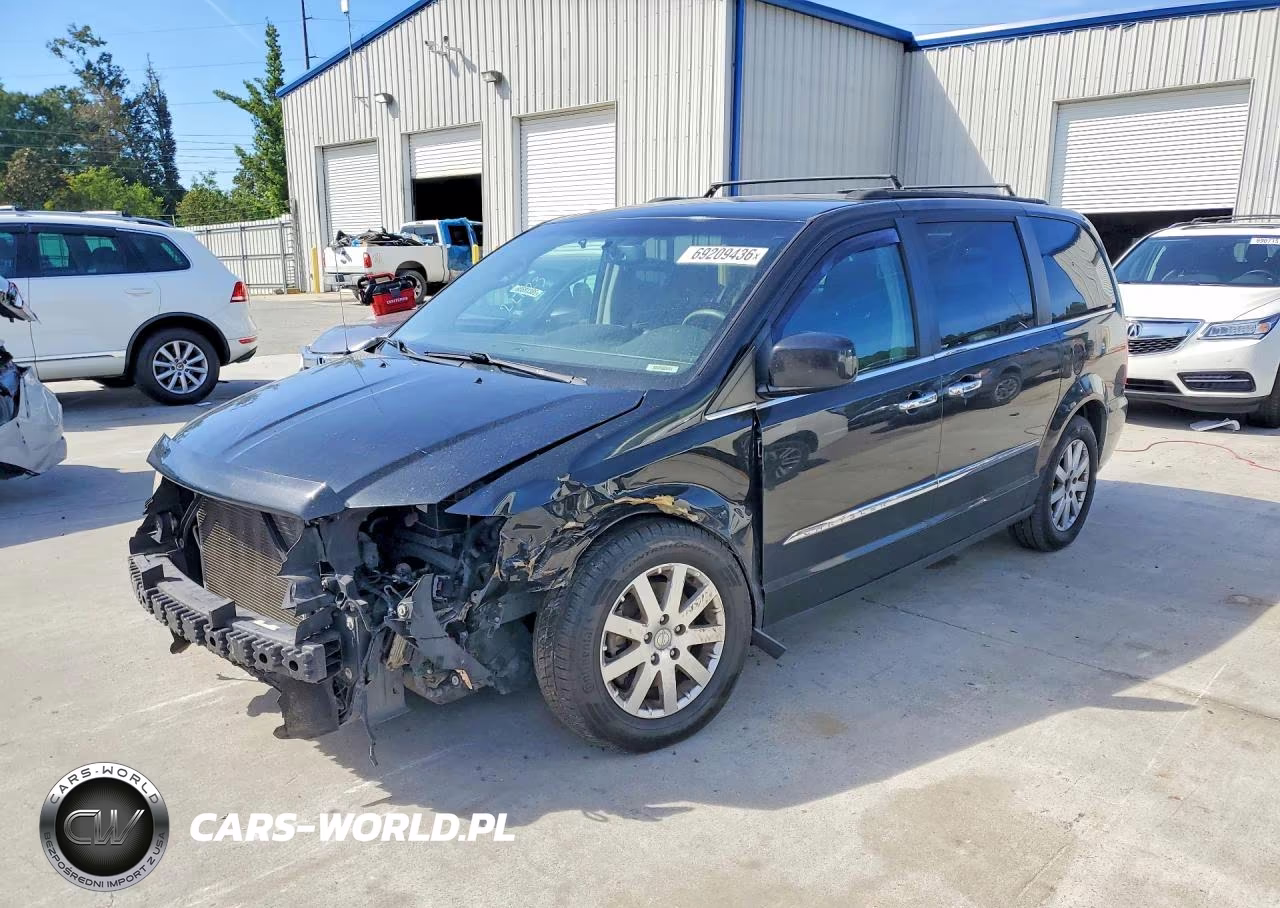 2016 Chrysler Town & Country Touring VIN:2C4RC1BG7GR121302 - 1