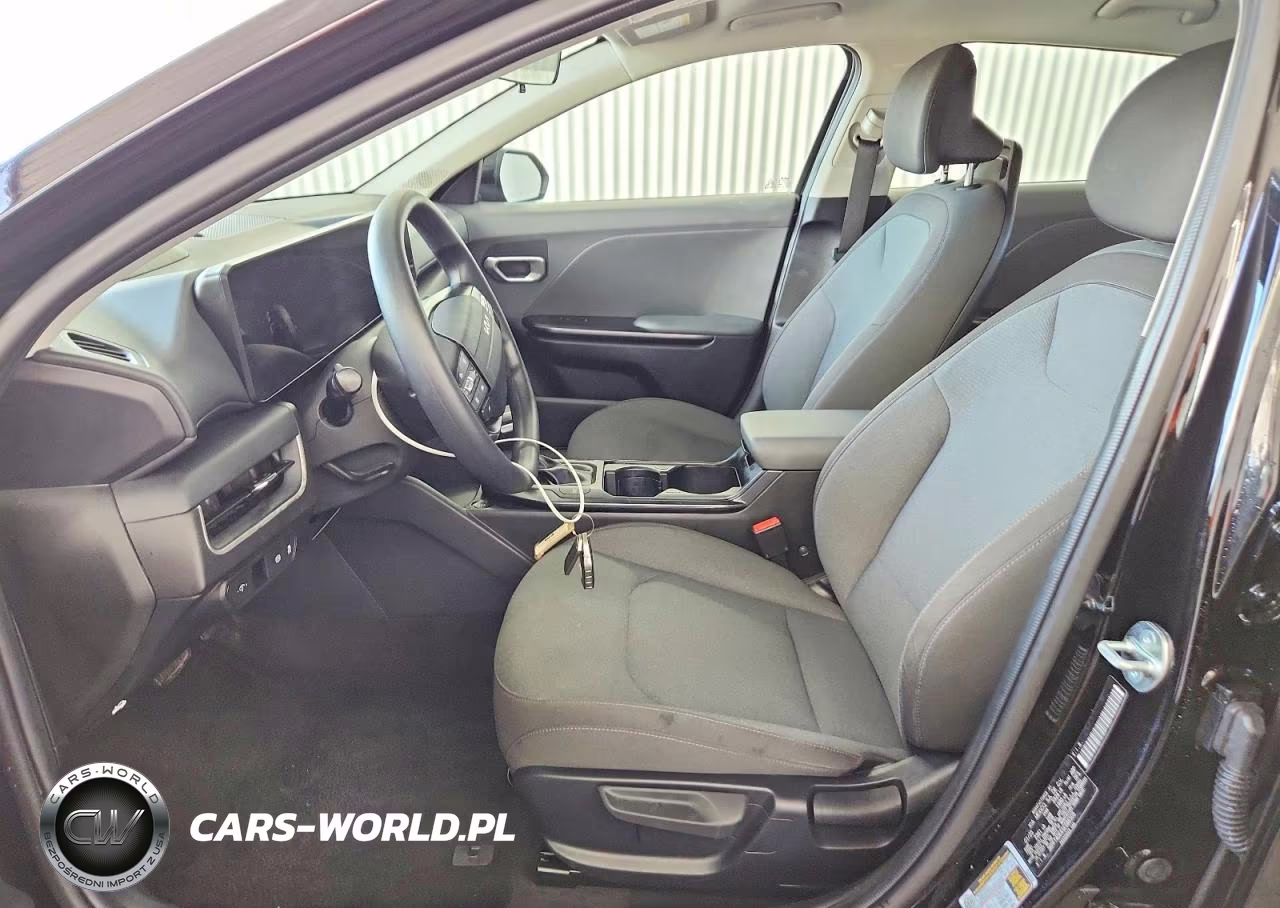 2025 Kia K4 Lxs VIN:3KPFT4DE6SE086505 - 7