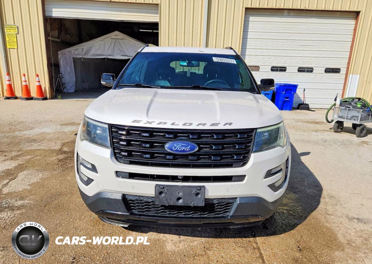 2017 Ford Explorer Sport VIN:1FM5K8GT0HGA54508 - 5